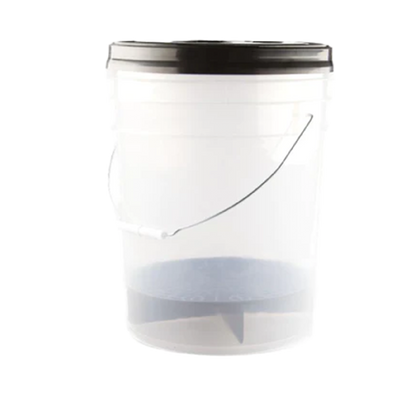 Couvercle pour seau de lavage